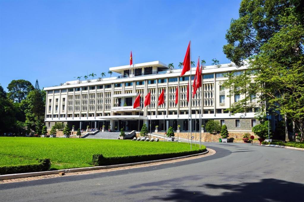 The White Hotel 8A Thai Van Lung Ho Chi Minh City Bagian luar foto