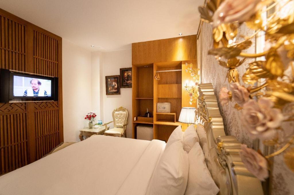 The White Hotel 8A Thai Van Lung Ho Chi Minh City Bagian luar foto
