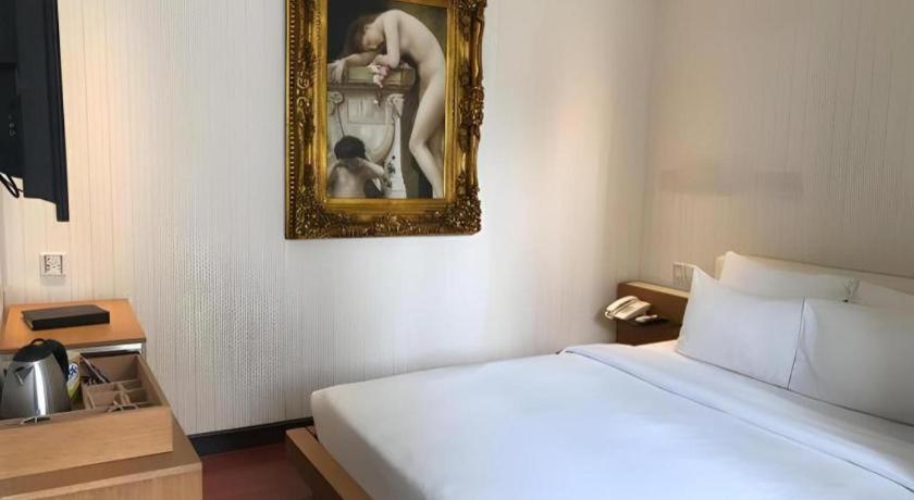 The White Hotel 8A Thai Van Lung Ho Chi Minh City Bagian luar foto